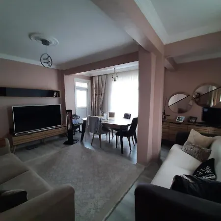 Konukevi 15 Minutes To Istanbul Airport With Sea View *